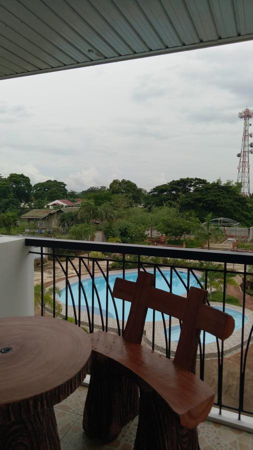 Northwood Hotel Alaminos Esterno foto