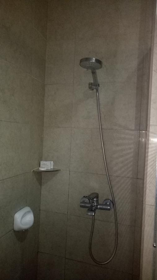 Northwood Hotel Alaminos Esterno foto